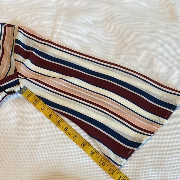 Forever 21 Contemporary Woven Top Open Front striped Multicolored Top Size M - Picture 11 of 11